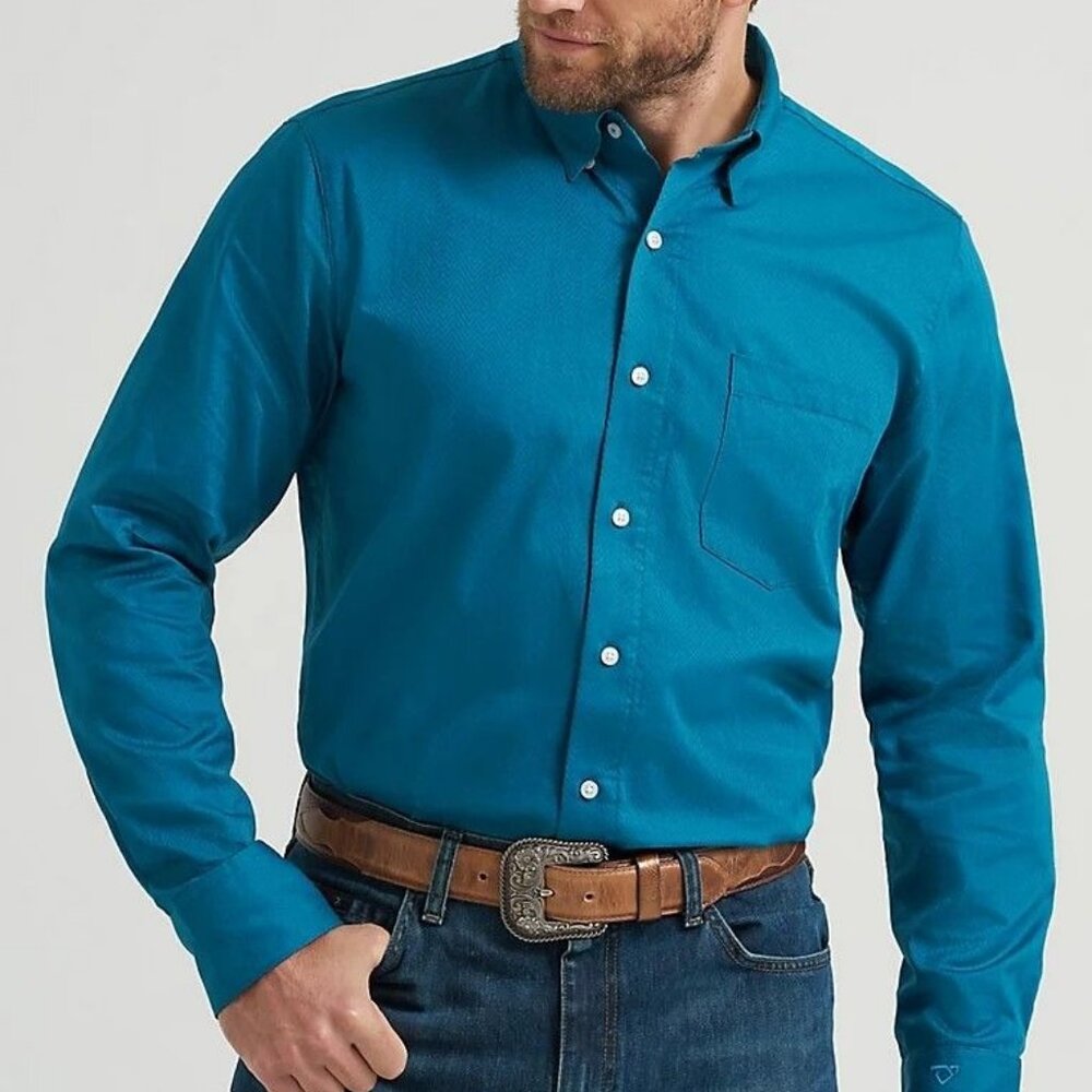 Wrangler Cody Johnson Men's Classic Chevron Print Button Shirt Ink Blue 11236804